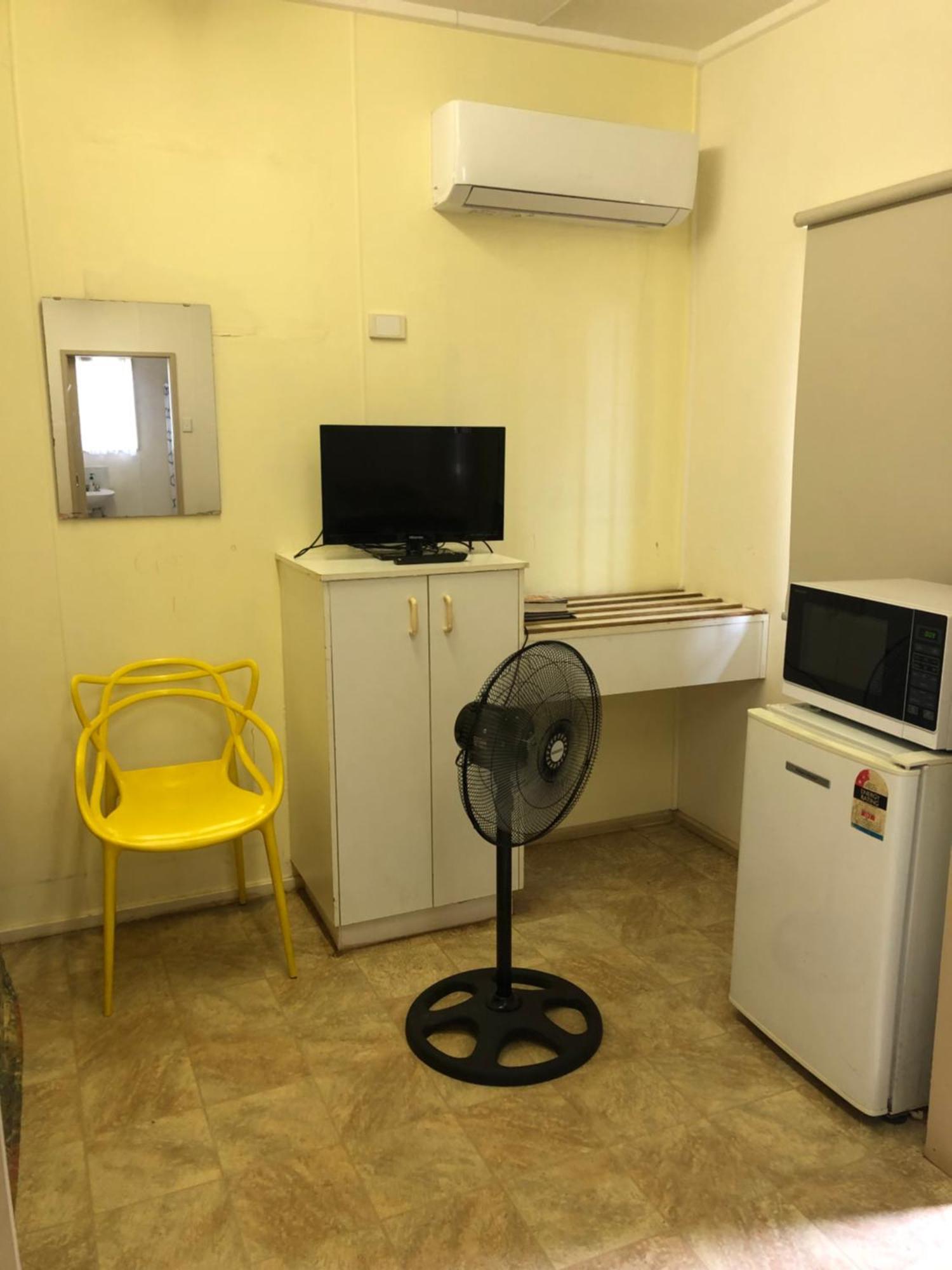 Batchelor Holiday Park Экстерьер фото