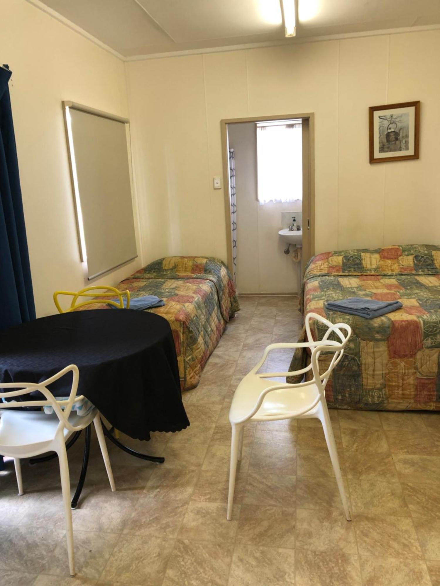 Batchelor Holiday Park Экстерьер фото